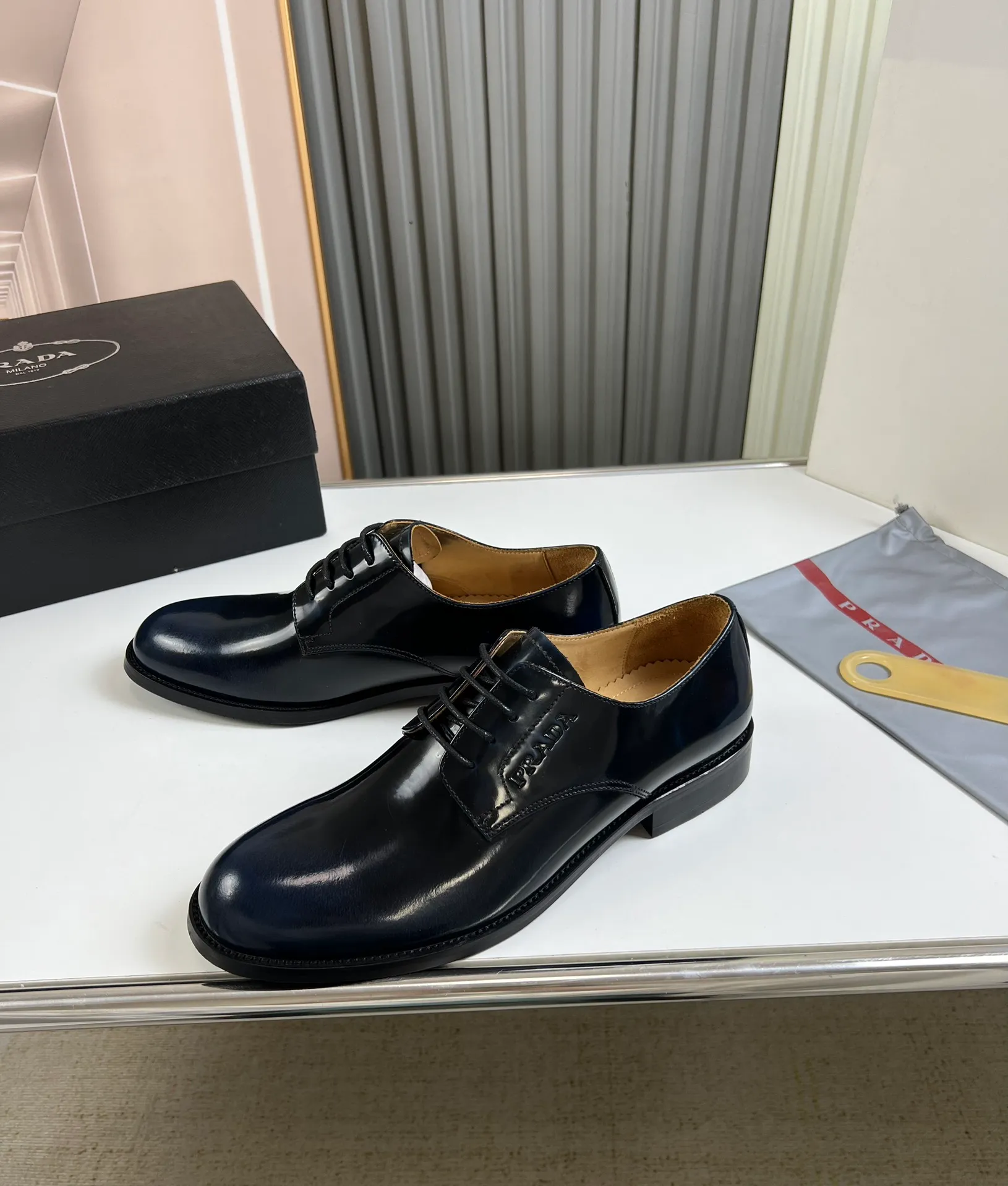 Men's shoes 💰520💰 Prada.PRADA men's business casual leather shoes, 1:1 shipment ⬆️Luxury and noble 👞All imported original brand leather, just to create a more comfortable wearing experience, upper: original open edge beaded cowhide ➕Imported full cow lining, original outsole ✔️36-45 (45 non-returnable)